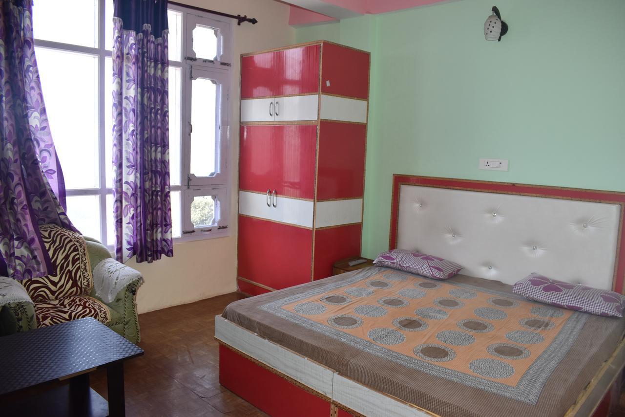 Hotel Snow Flake Rāmpur 外观 照片